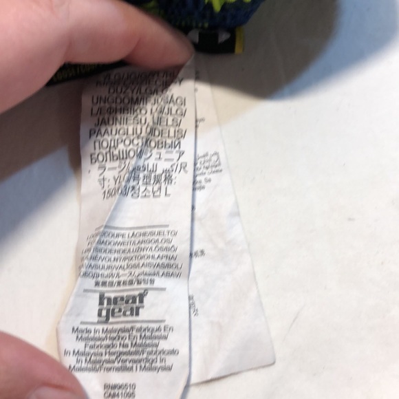 Under Armour Youth Large Youth Shots Heat Gear - Picture 9 of 9